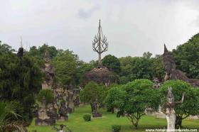 RED_005_Buddha_Park_em_Vientiane