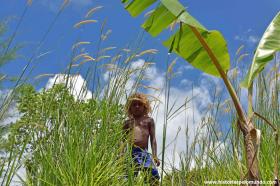 RED_008_Menino_de_Tulagi