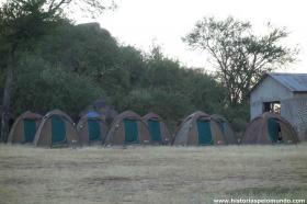 RED_006_Camping_no_meio_do_parque_Serengeti