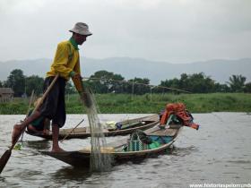 RED_006_Pescador_em_Inle_Lake